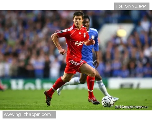 足球退役左边锋球星名单及其职业生涯精彩回顾